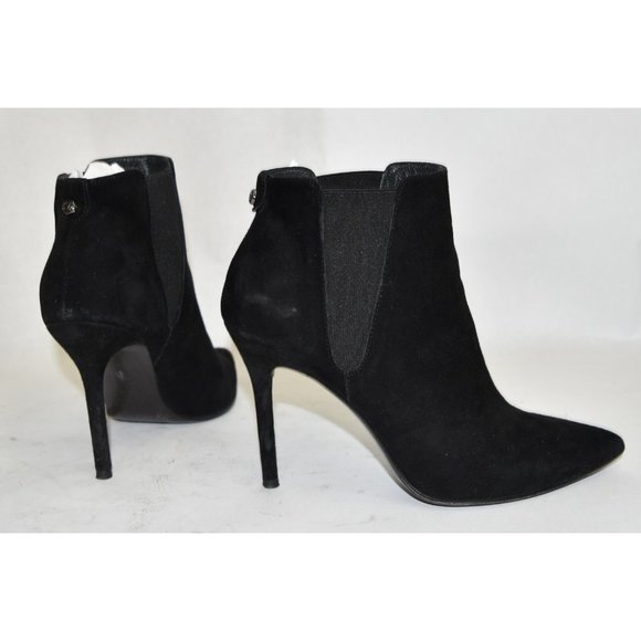 $500 STUART WEITZMAN Apogee Bootie SLEEK POINTY TOE BLACK SUEDE 5.5 (K15) CLASSY - Picture 7 of 9